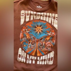 Hollister “Sunshine on my mind” Sweatshirt